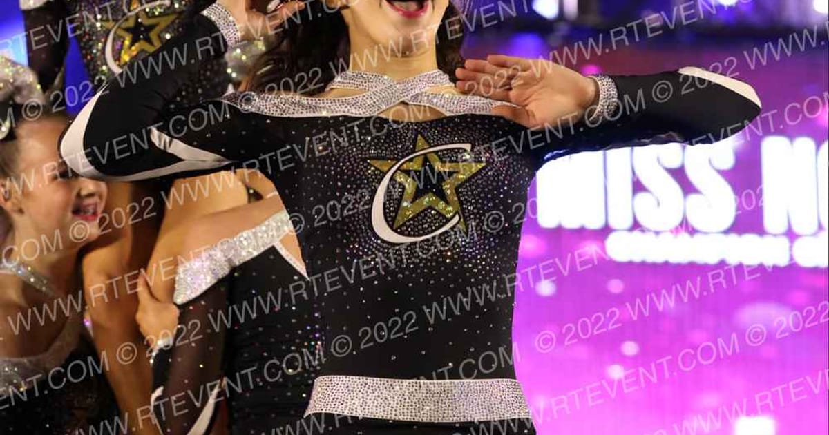 Champion Cheer Miss Nova · Aloha Grand Nationals DIDII