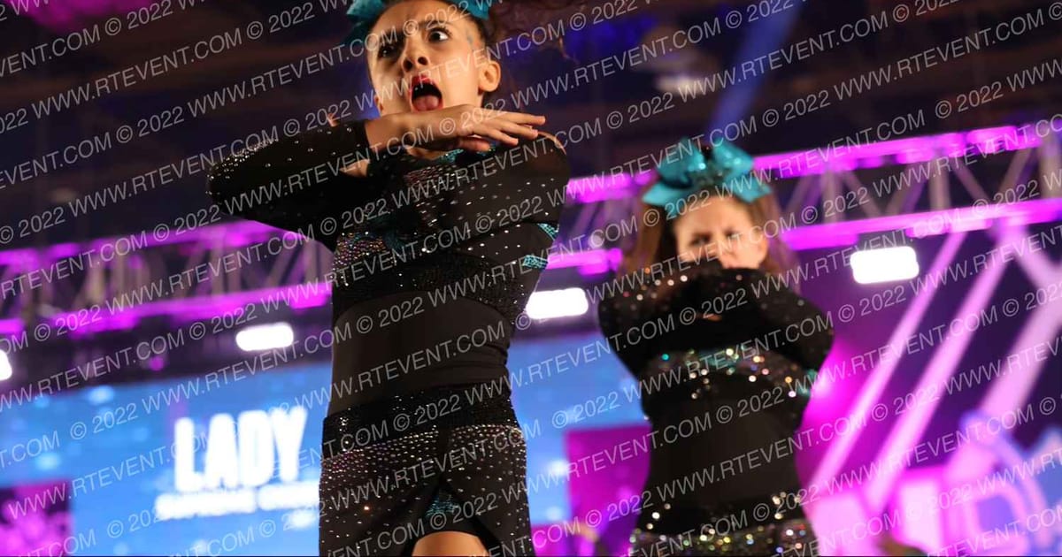 Supreme Cheer and Tumble Lady Aces · Aloha Grand Nationals DIDII