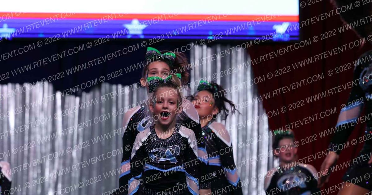 Premier Athletics - Knoxville West Savage Sharks · The American Royale Sevierville Nationals DIDIIV