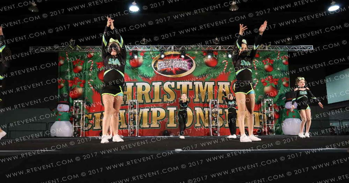 Stevie's Elite Athletics Gravity · American Cheer Power Gatlinburg