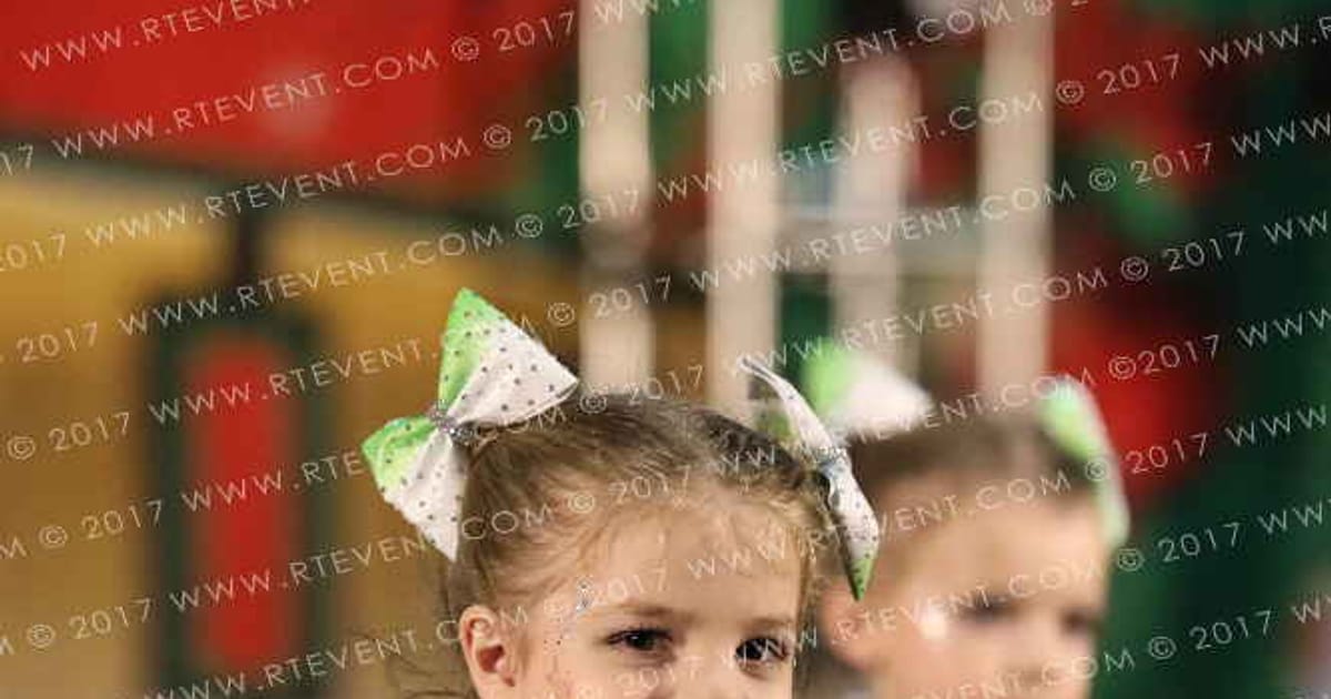 Triple Crown Elite TINY GEMS · American Cheer Power Gatlinburg