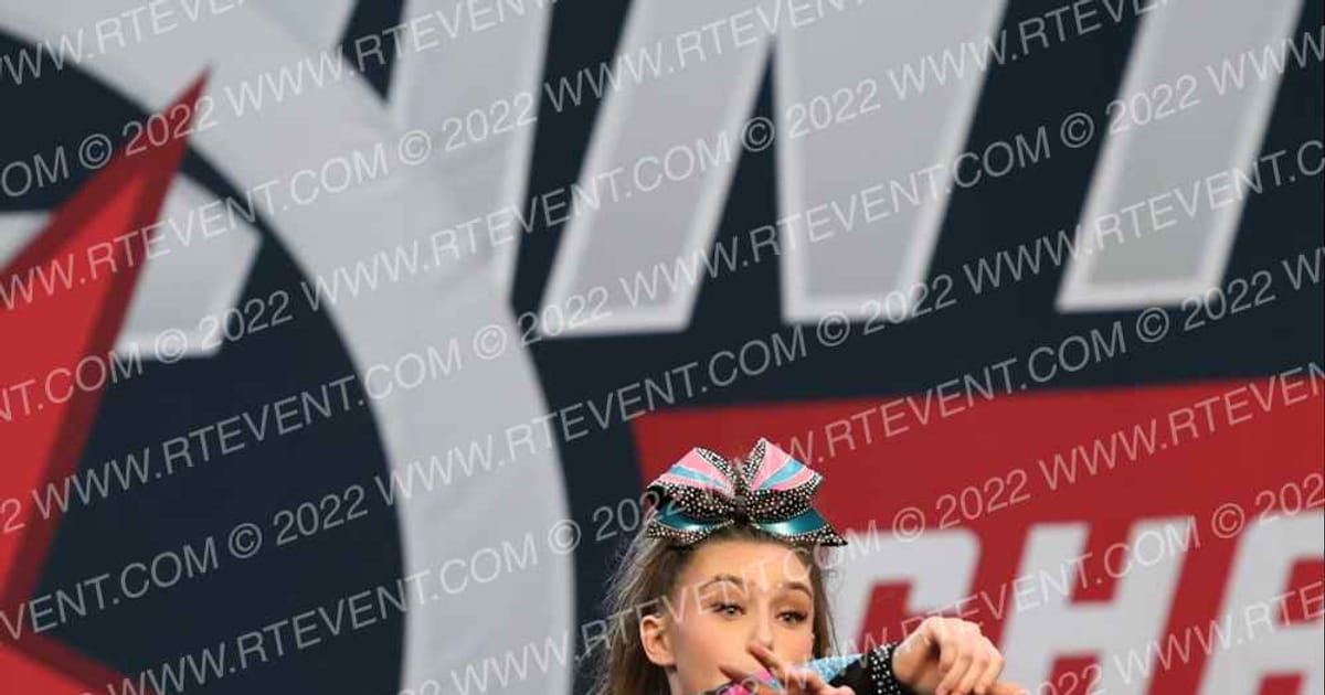 Evolution Cheer Teal Mania · MidAtlantic Grand Nationals