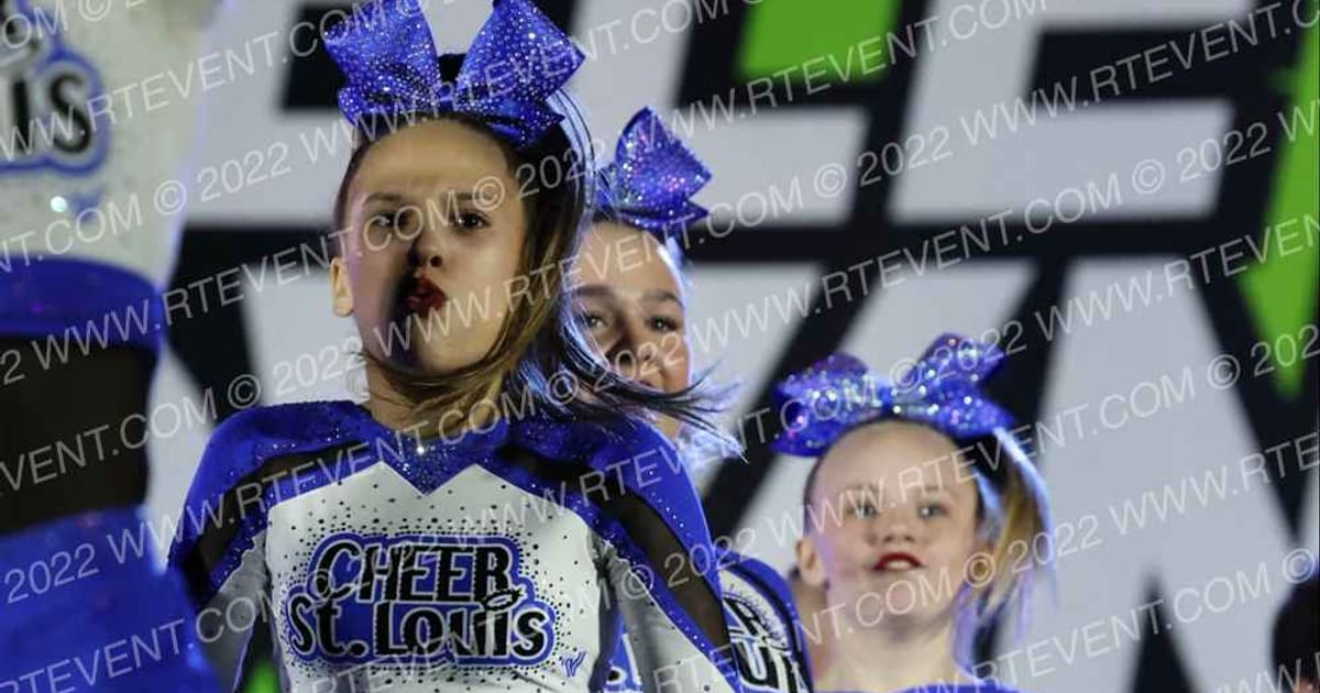Cheer St Louis Honor · Double Down St Louis Nationals