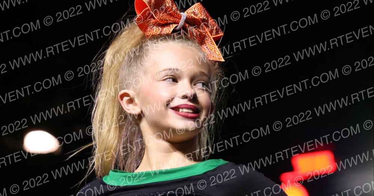 Iowa Elite Cheer - Des Moines Heathens · GLCC Grand Nationals