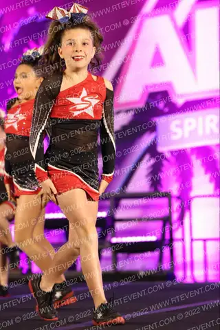 Starstruck Showstoppers