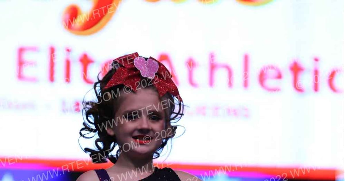 Magic Elite Athletics K.O. QUEENS · The American Royale Sevierville Nationals DIDIIV