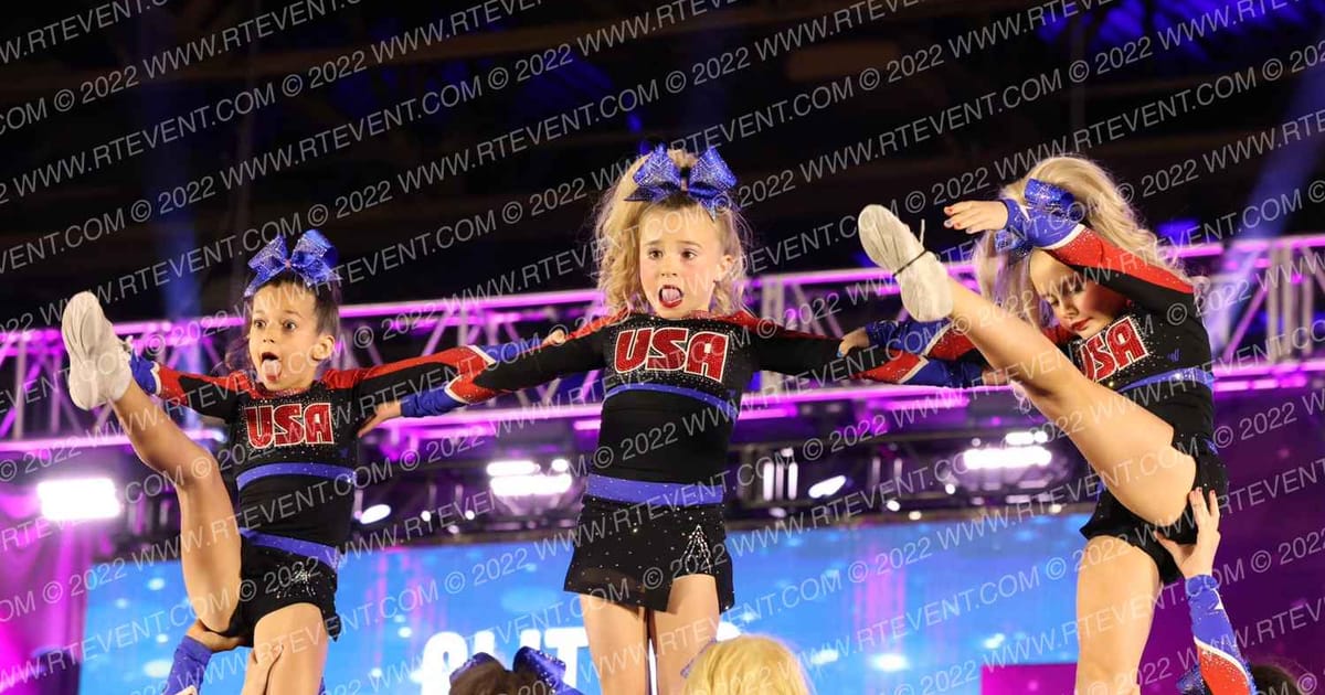 USA Starz Glitter · Aloha Grand Nationals DIDII
