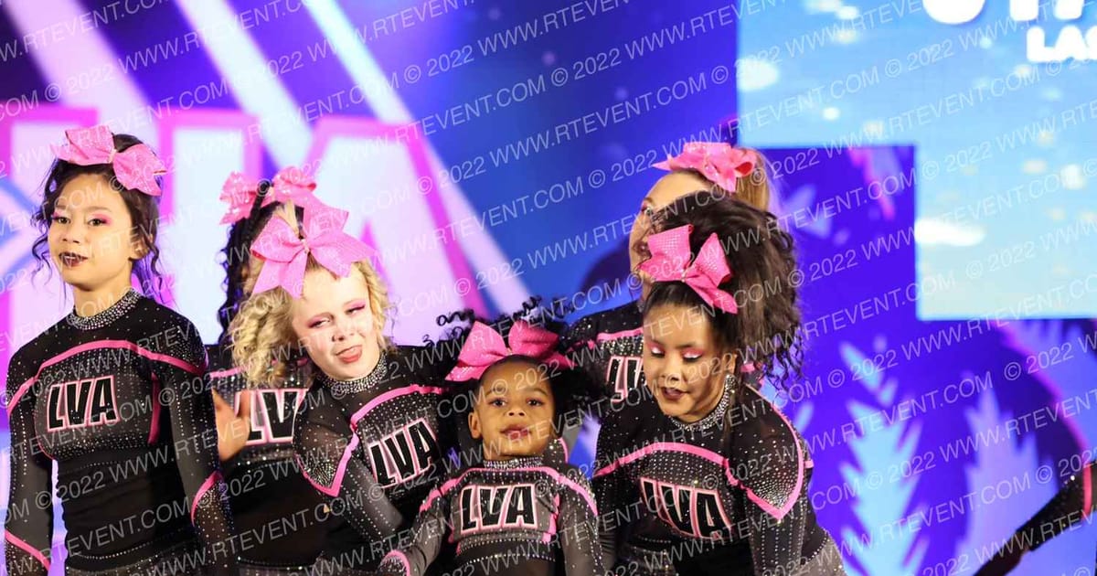 Las Vegas All Stars STARBURSTS · Aloha Grand Nationals DIDII