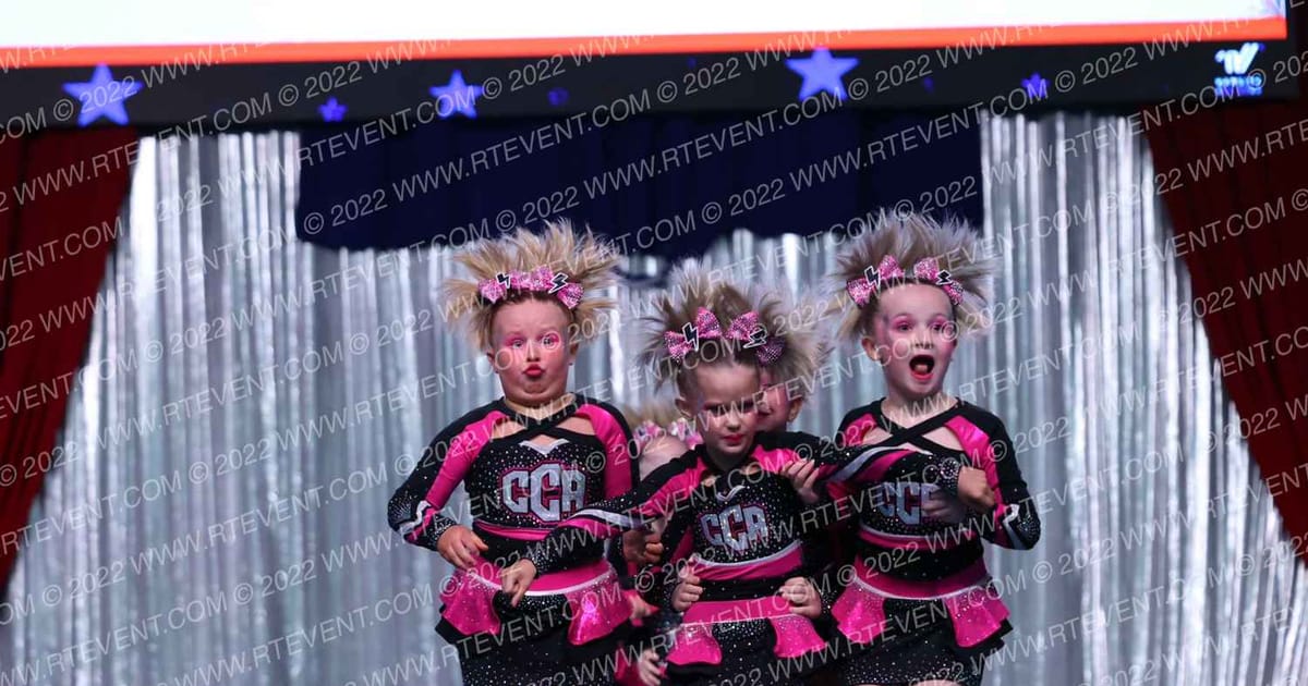 Cheeriffic Allstars Tiny Twisters · The American Royale Sevierville Nationals DIDIIV