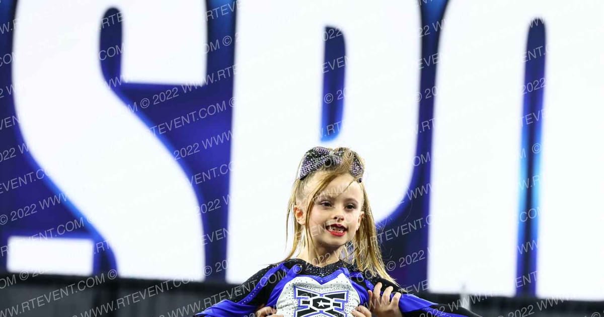 East Celebrity Elite Navy · CHEERSPORT Lowell Classic
