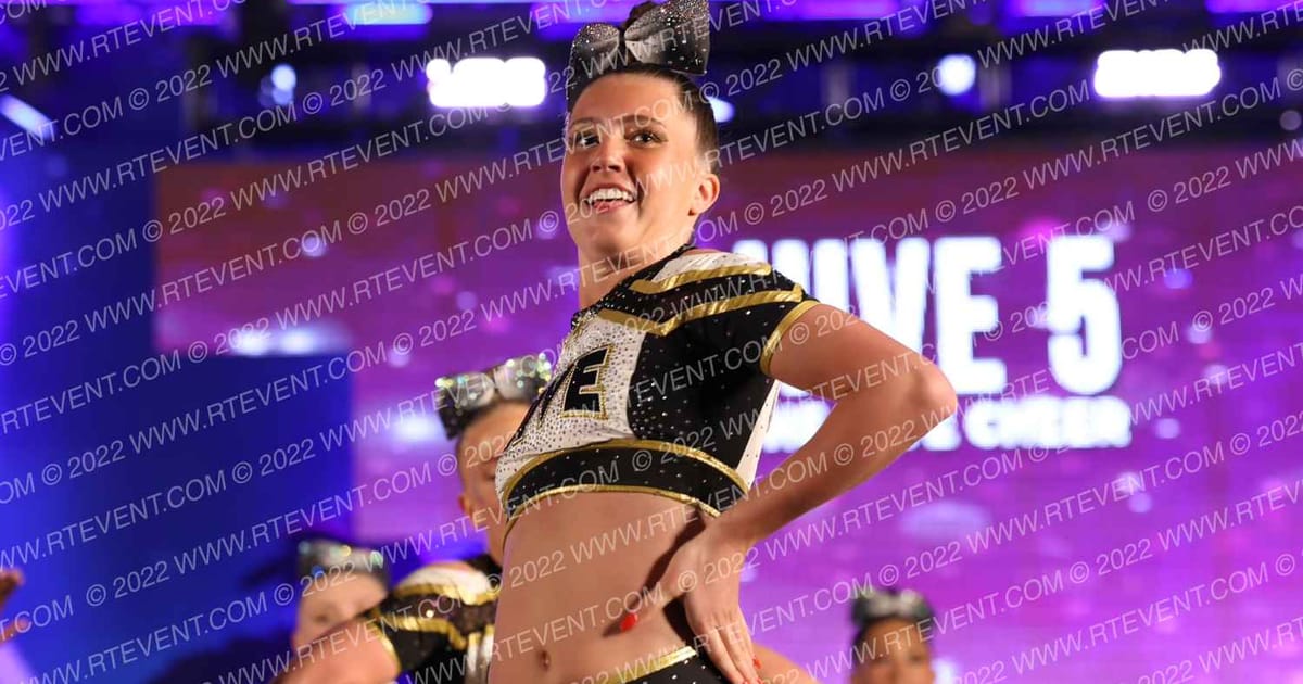 The Hive Cheer HIVE 5 · Aloha Grand Nationals DIDII