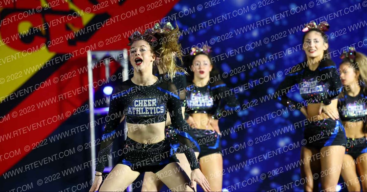 Cheer Athletics Omaha SupremeCAts · Spirit Sports Des Moines