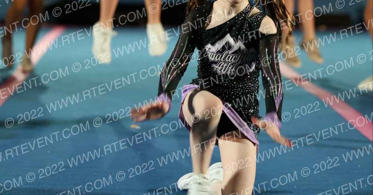 Appalachian Athletics Valley Girls · ALOHA Richmond Showdown