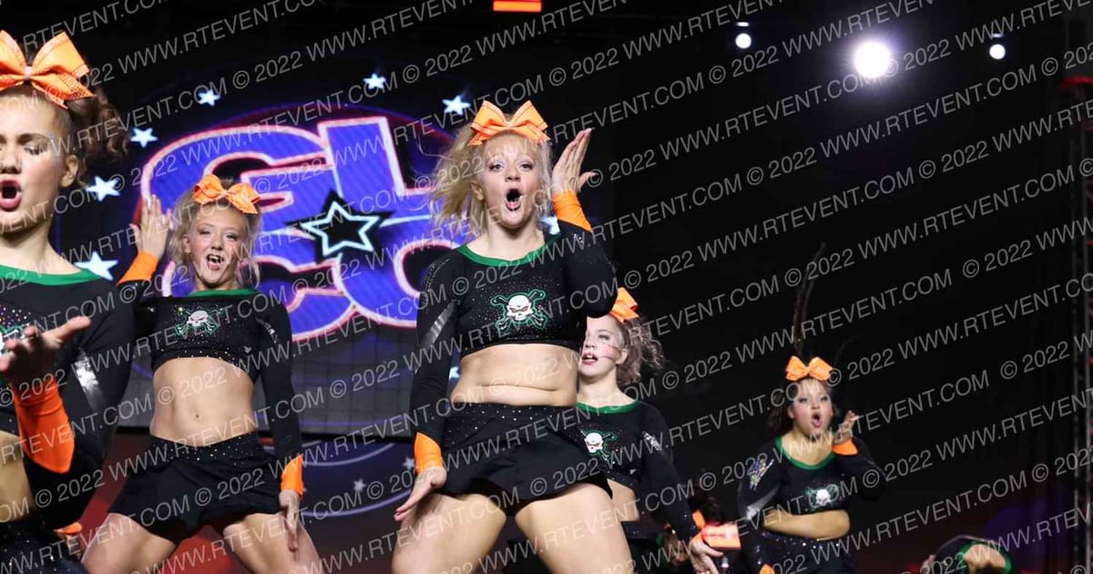 Iowa Elite Cheer of MN ANARCHY · GLCC Grand Nationals