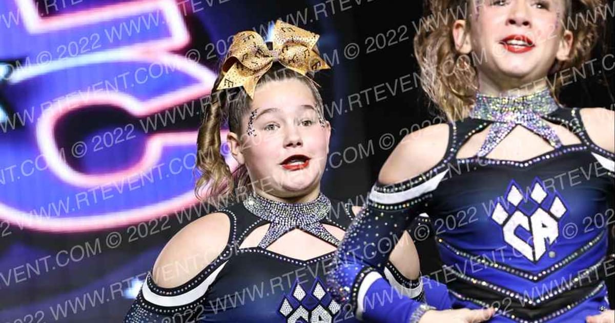 Cheer Athletics St. Louis Jazzy Cats · GLCC Grand Nationals