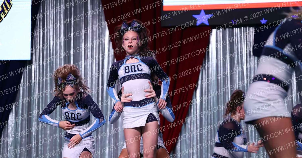 Blue Ridge Cheer Company Amethyst Reign · The American Royale Sevierville Nationals DIDIIV