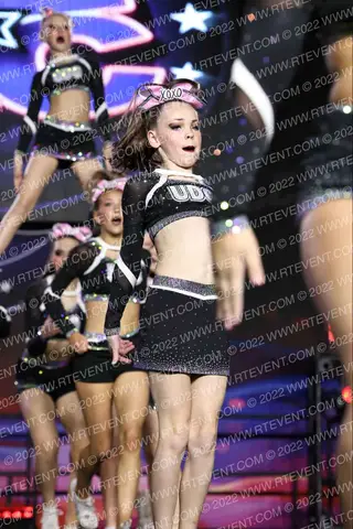 Ultimate Dance & Cheer Everest