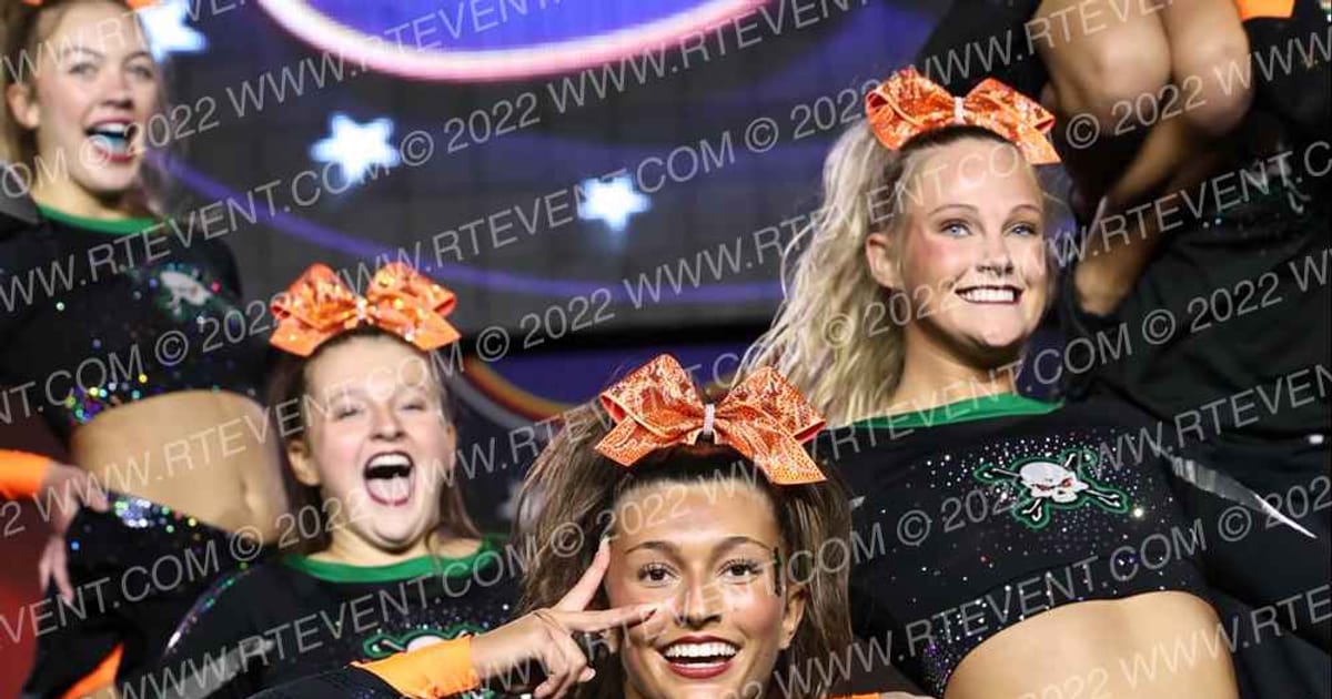 Iowa Elite Cheer - Des Moines Vigilantes · GLCC Grand Nationals
