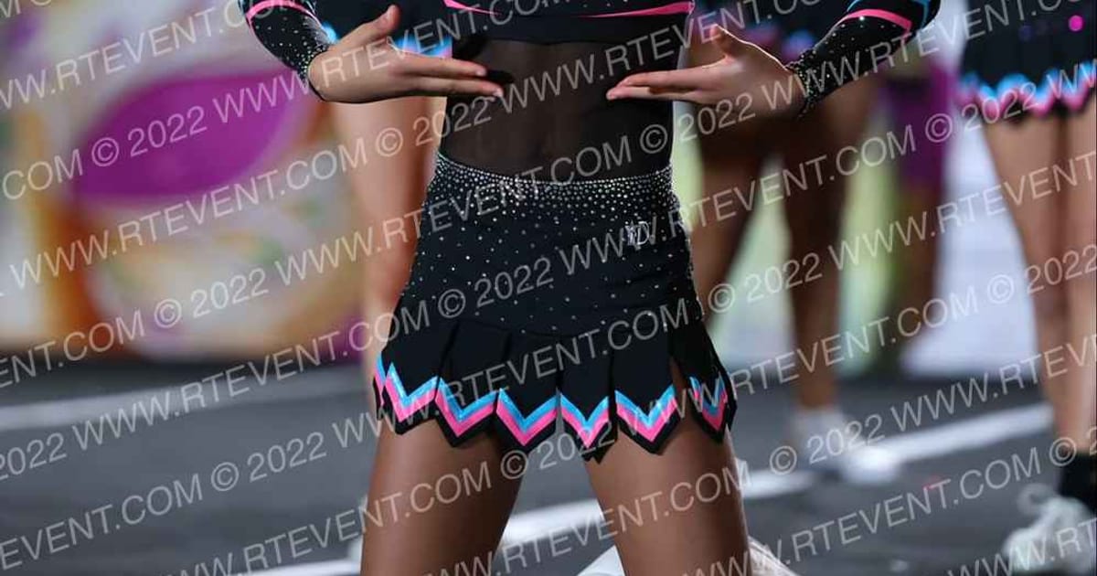 In10sity Cheer Allstars PINK DIAMONDS · Carnivale of Champions