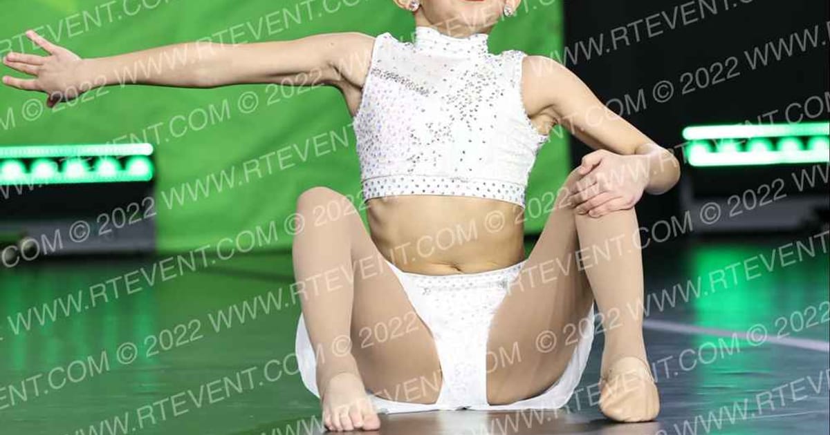 Viva Dance Collective Mariana Skinkis · CSG Dance Grand Nationals