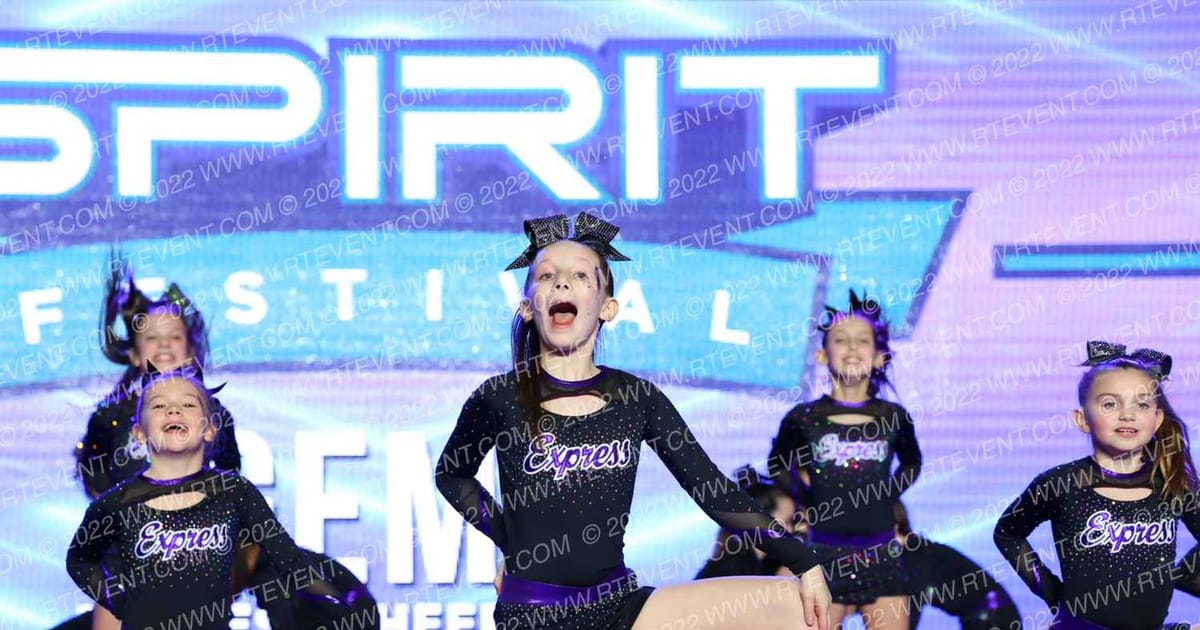 Express Cheer Force Diamonds · Spirit Fest GN