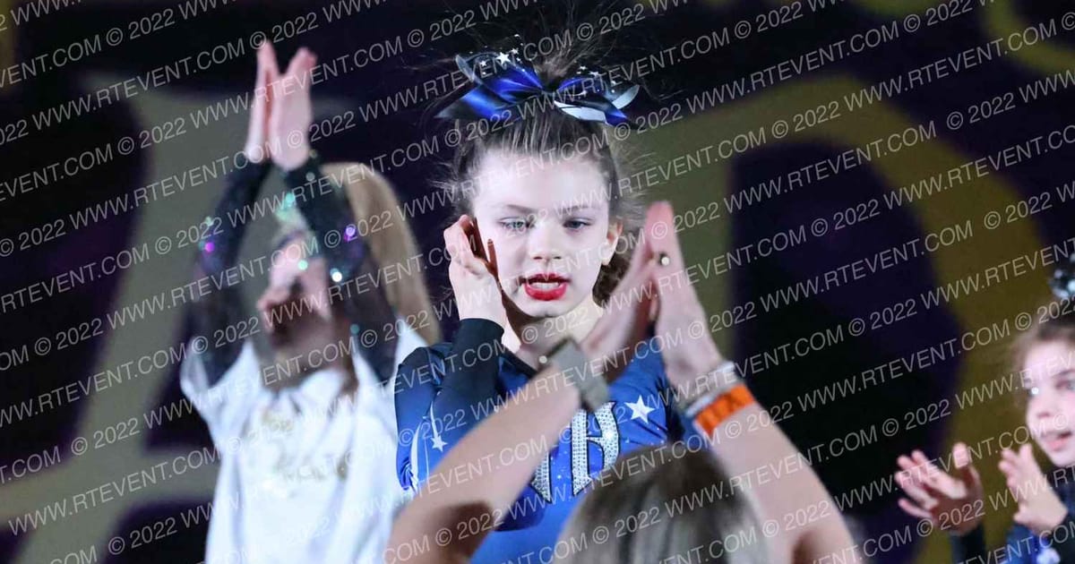 CTA Highflyers Shining Stars · March into the MADness Cheer and Dance Championships