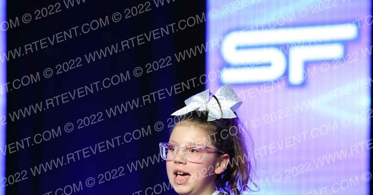East Celebrity Elite Glimmer · Spirit Fest GN