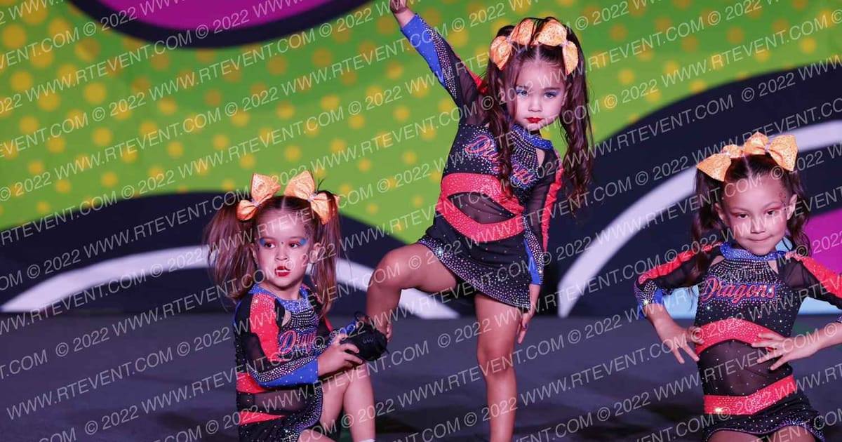 TEXAS CHEER DRAGONS STARLIGHT · POP Beach Nationals