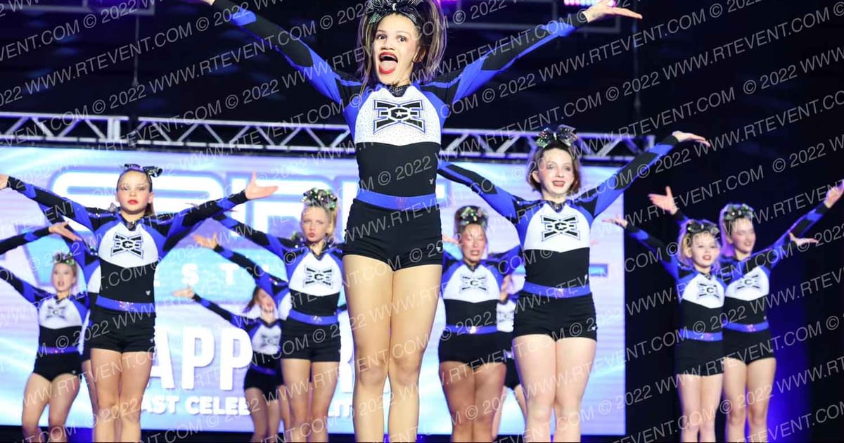 East Celebrity Elite - Hingham Sapphire · Spirit Fest GN