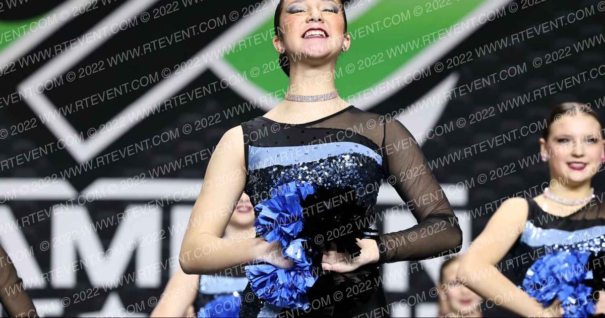 Starz Dance Academy SDA Youth All Starz Large Pom · CSG Dance Grand Nationals