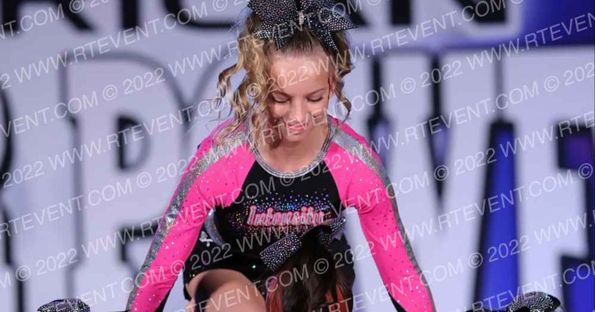 Essex Stembridge Intensity TWISTED HALO · Cheer Power Philly Showdown DIDII
