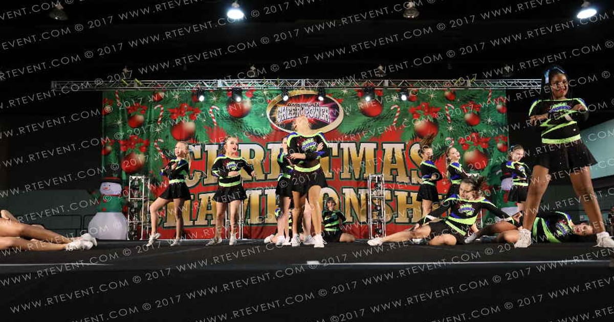 PunchFront Cheer Heat Wave · American Cheer Power Gatlinburg