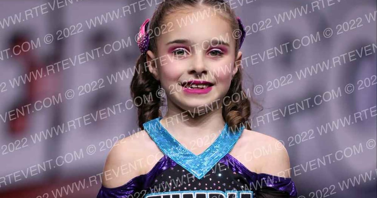 Tumble World DREAM ANGELS · Cheer Power Grand Nationals