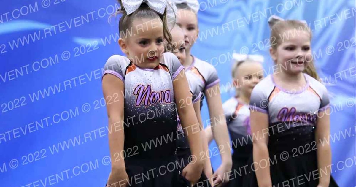 Nova Elite Cheer Mini Moons · PacWest Utah Challenge DIDII