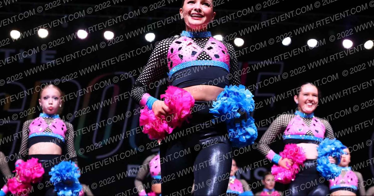 Star Performance Centre Youth Large Pom · GROOVE Dance Grand Nationals