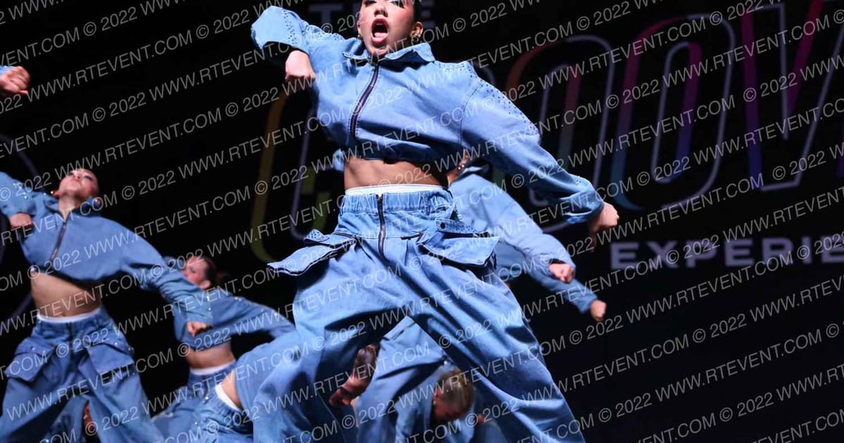 Dance Dynamics Senior Large Hip Hop - 90's Mix Tape · GROOVE Dance Grand Nationals