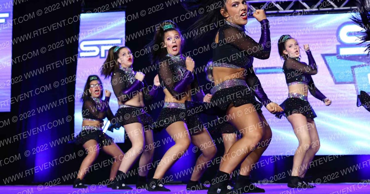 Cheer UP Athletics Wicked · Spirit Fest GN