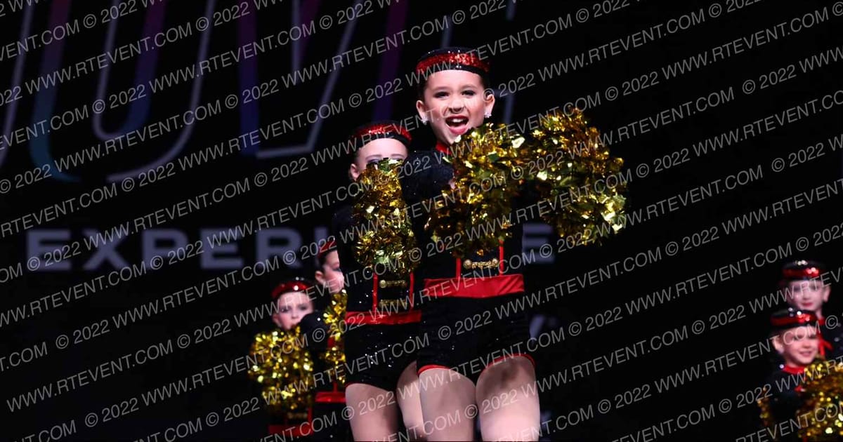 Star Performance Centre Tiny Pom · GROOVE Dance Grand Nationals