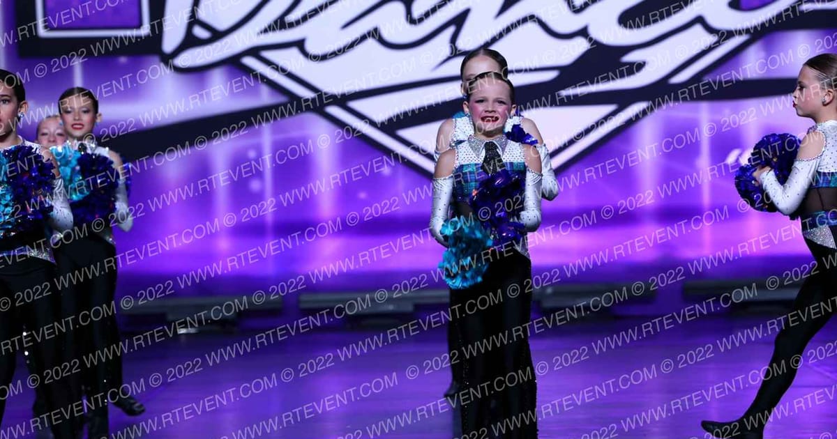 The Dance Vault Mini Summit Pom · Power Dance Grand Nationals