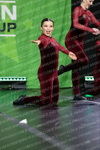 Studio 22 Junior All Star Kick