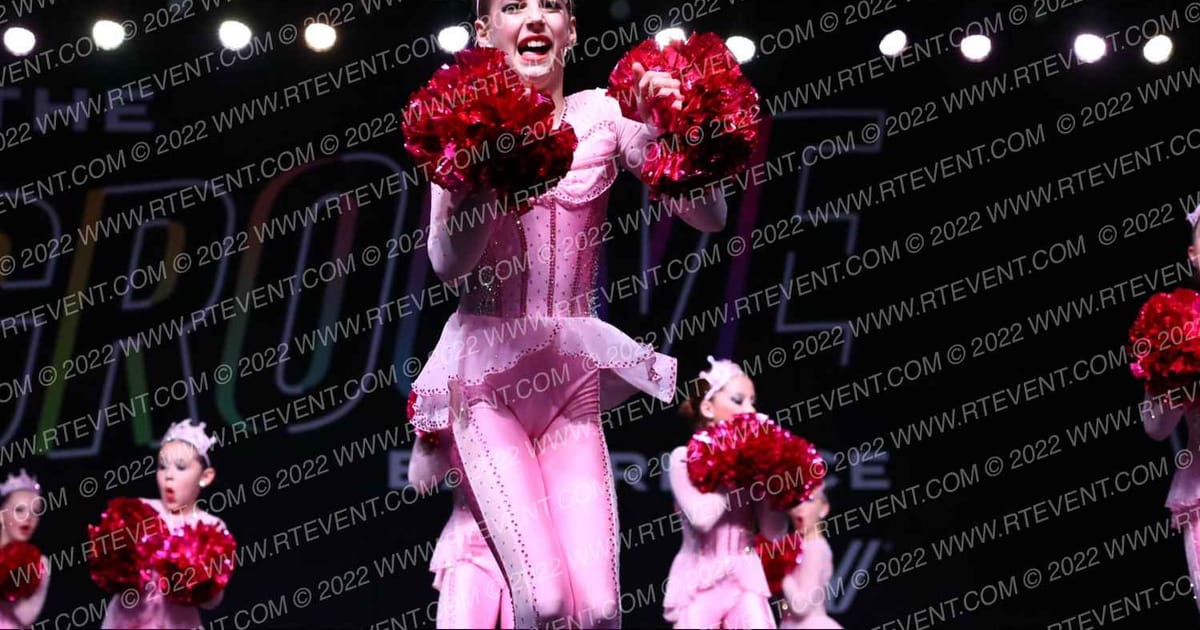 Dance Dynamics Mini Elite Small Pom- Glinda · GROOVE Dance Grand Nationals