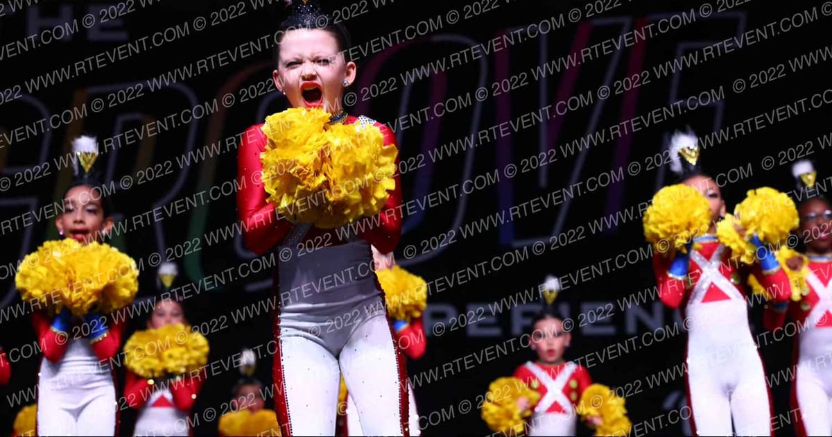 Dance Dynamics Mini Elite Large Pom- Rockettes · GROOVE Dance Grand Nationals