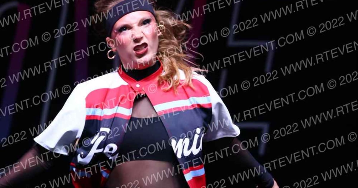 Premier Athletics - Knoxville North Blacktip Sharks · GROOVE Dance Grand Nationals