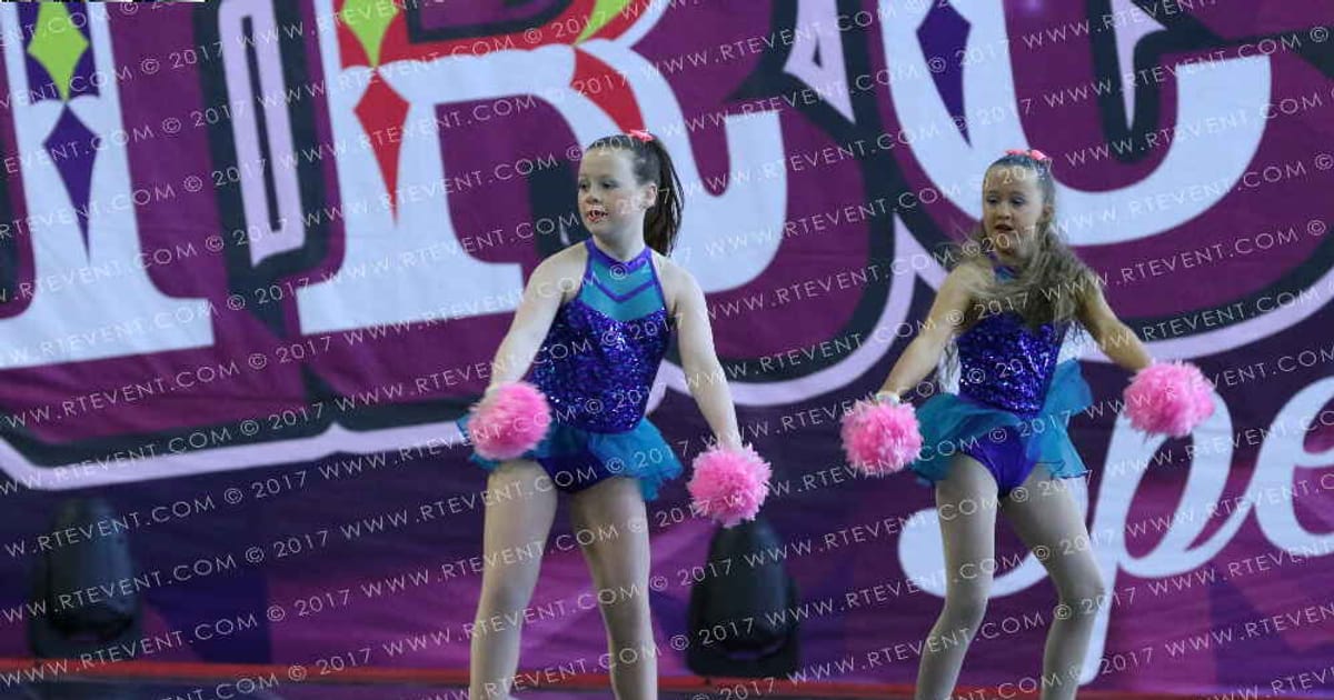 QDCA poppy and belle · Circus Spectacular