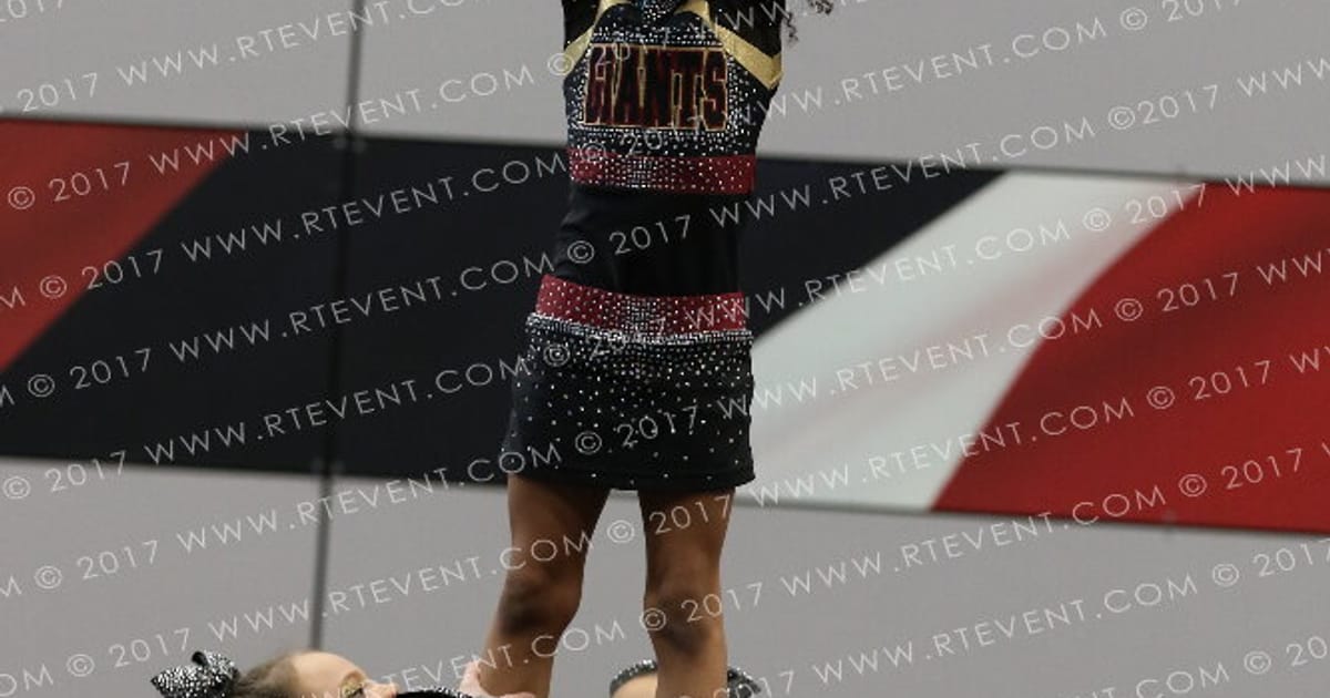 Giants Elite Scarlet · Circus Spectacular Arena 2