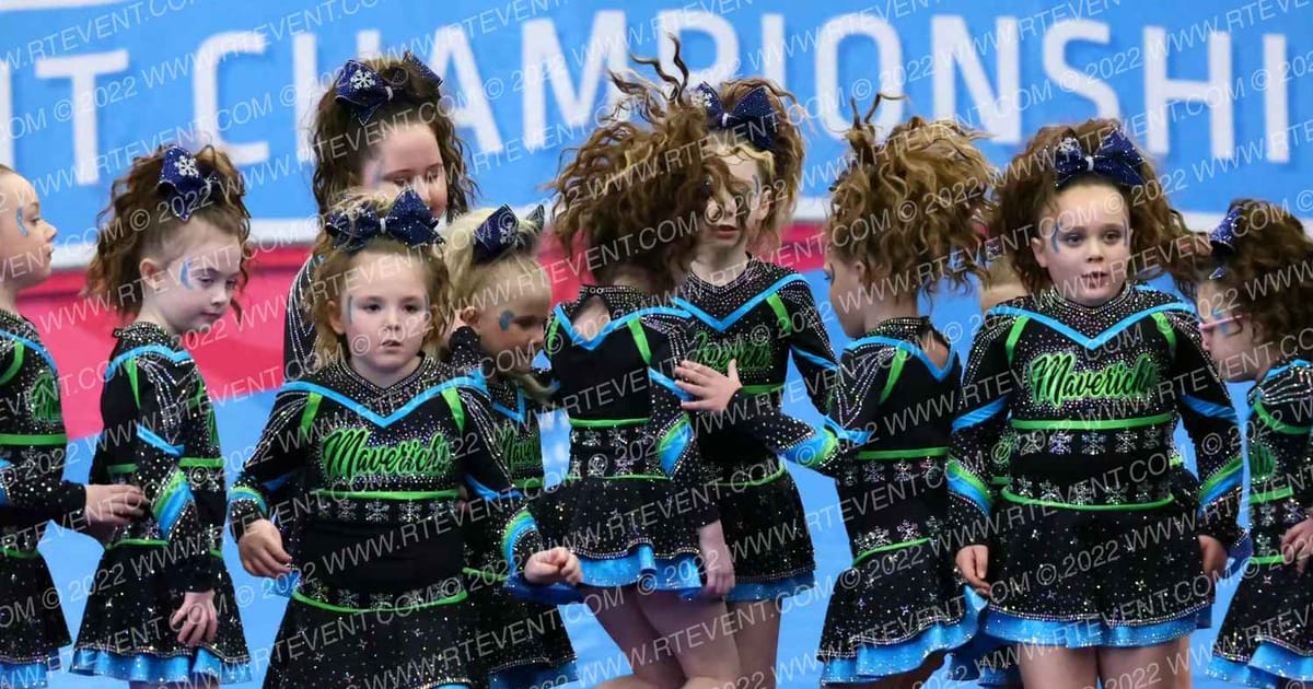 Marshall Mavericks Snowflakes · Aloha Syracuse Showdown