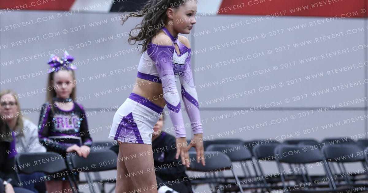 Cheer Evolution Eve Scott · Circus Spectacular Arena 2