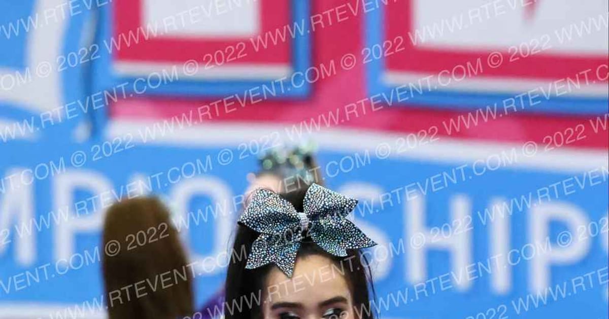 Xtreme Cheer of Oswego County Senior Black Ops · Aloha Syracuse Showdown