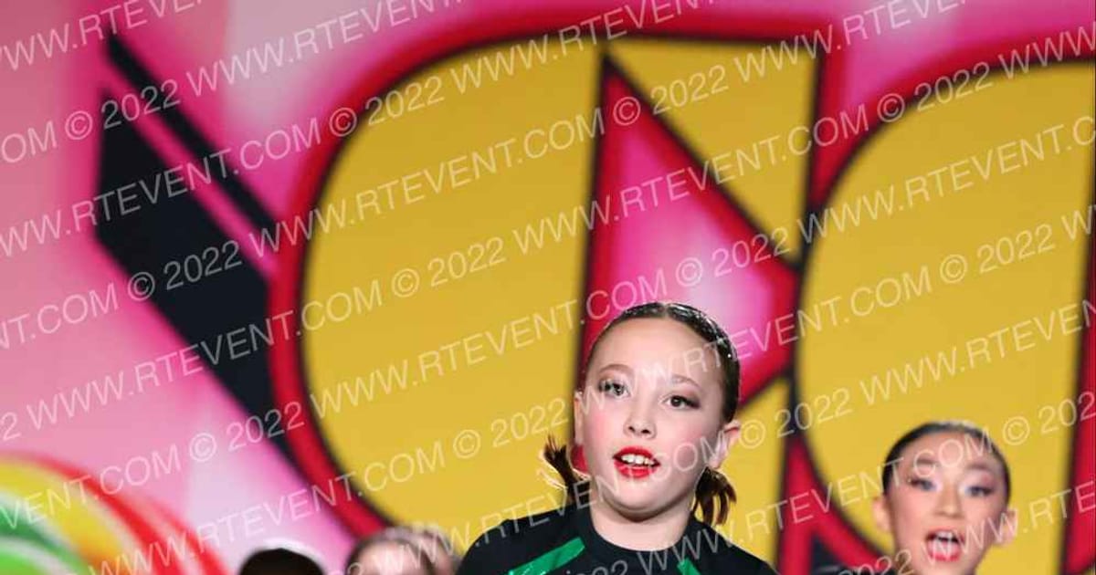 Pittsburgh Poison Nightlock · Oh How Sweet it is Cheer and Dance Spectacular