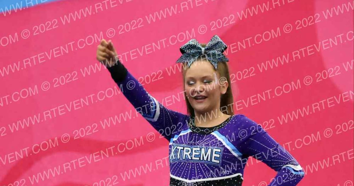 Xtreme Cheer of Oswego County Junior Double Barrels · Aloha Syracuse Showdown